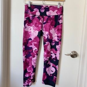 Pink floral Fabletics legging